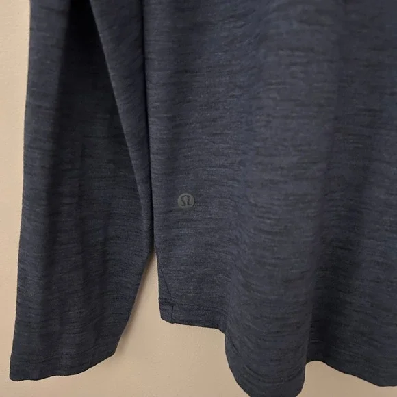 Lululemon Metal Vent TechPullover Shirt Mens XL Navy Blue Heathered 1/2 Zip - Picture 4 of 7